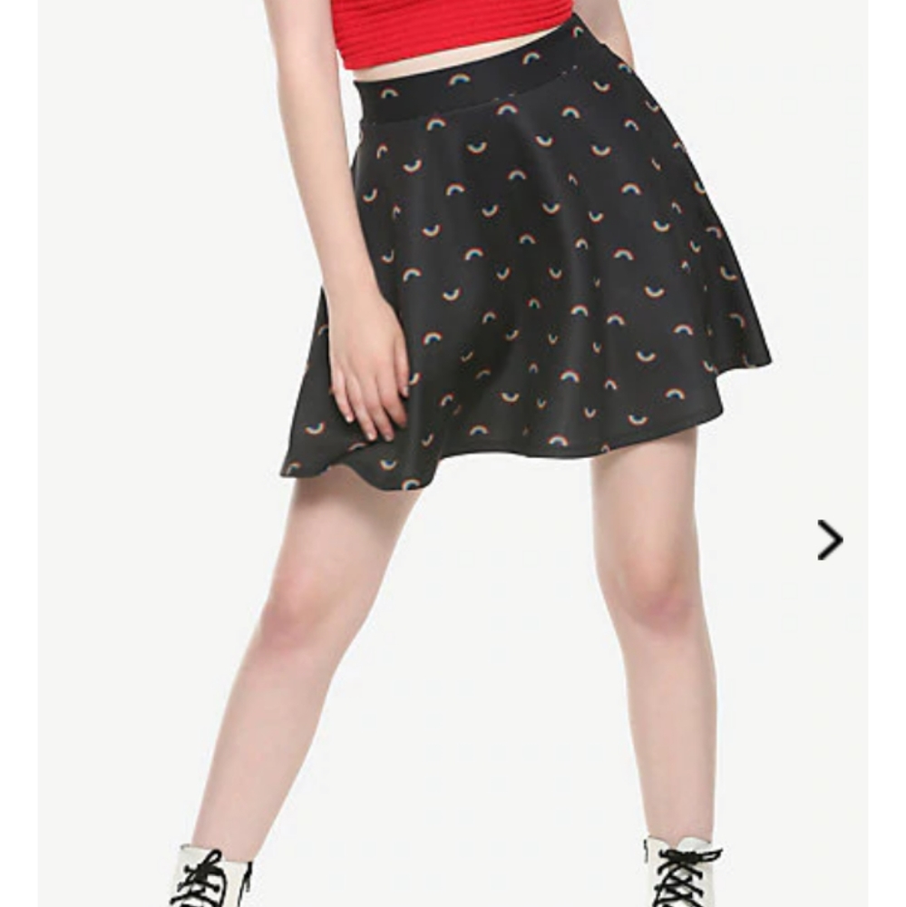 Hot topic rainbow pride skirt